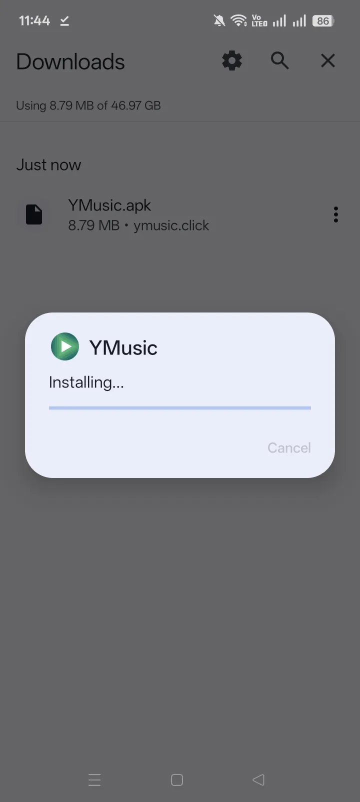 YMusic APK installation progress on Android
